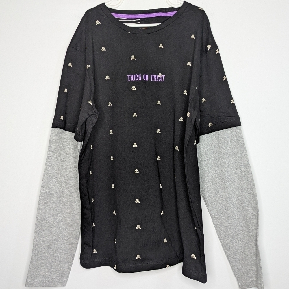 ✨3/$15 NWT Denim & Flower black white purple skull Halloween tshirt 13/14
